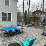 Modern 5Br, Kid-Friendly Home In Poconos With Pool Table