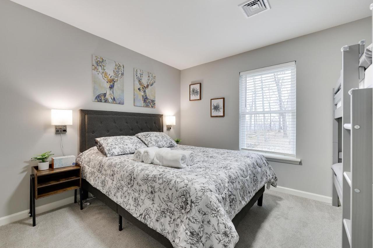 Modern 5br, Kid-friendly In Poconos With Pool Table *