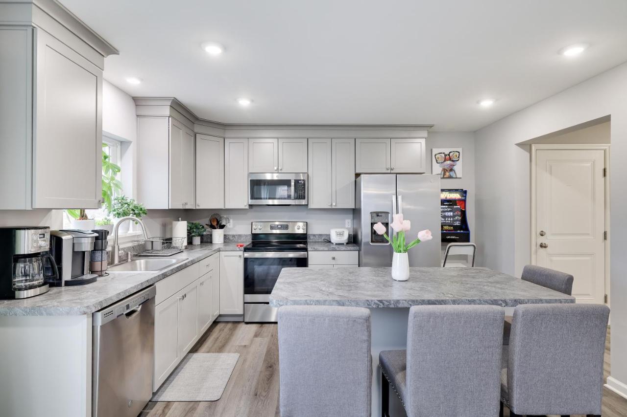 Modern 5br, Kid-friendly In Poconos With Pool Table