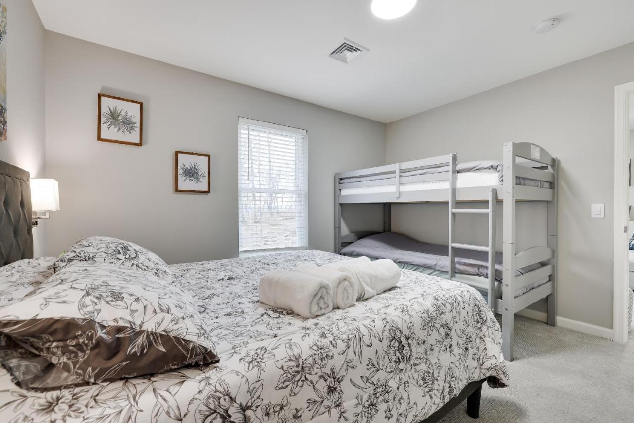 Villa Modern 5br, Kid-friendly In Poconos With Pool Table