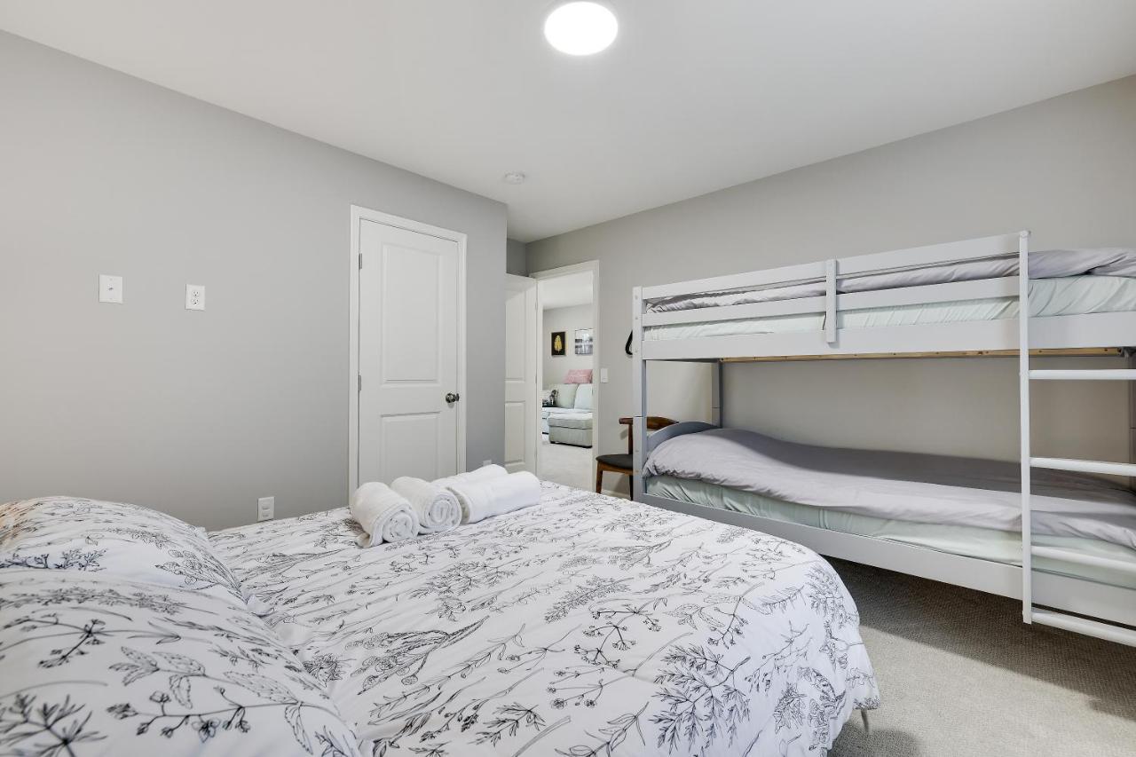 Villa Modern 5br, Kid-friendly In Poconos With Pool Table *