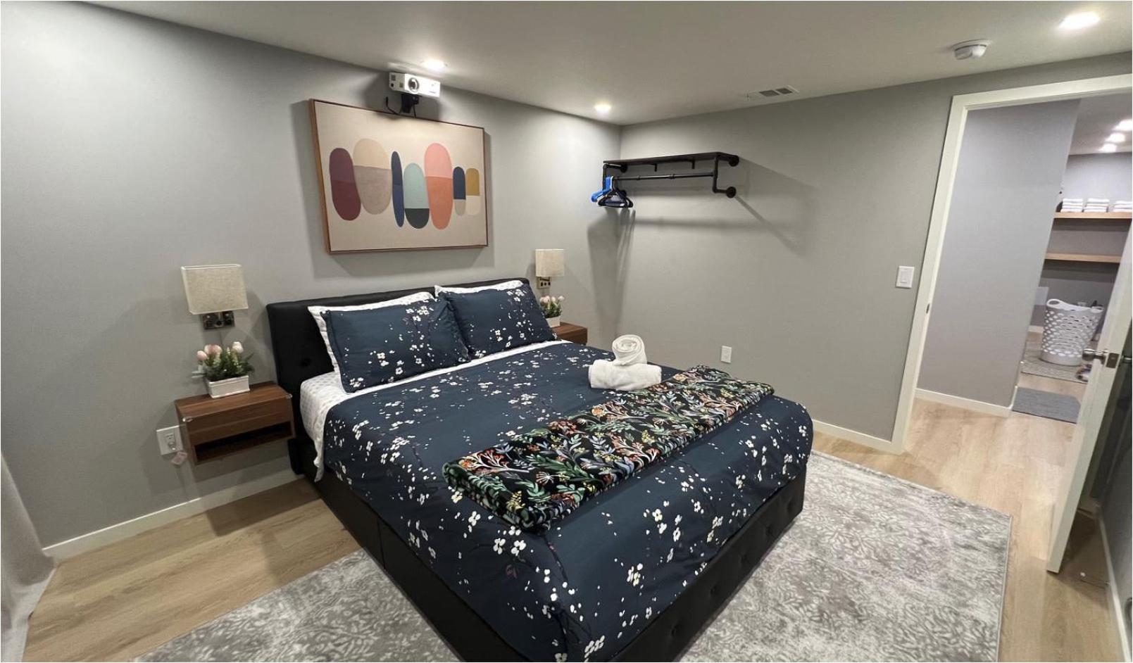 Modern 5br, Kid-friendly In Poconos With Pool Table Villa